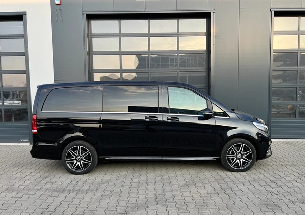 Mercedes-Benz Klasa V cena 399000 przebieg: 20, rok produkcji 2023 z Skarszewy małe 704